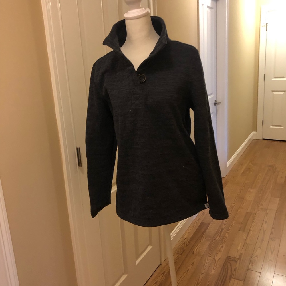 Navy blue pull over